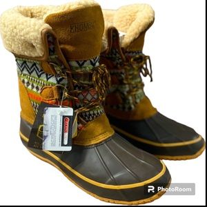 NEW‼️⬇️ PRICE DROP ⬇️Khombu snow boots